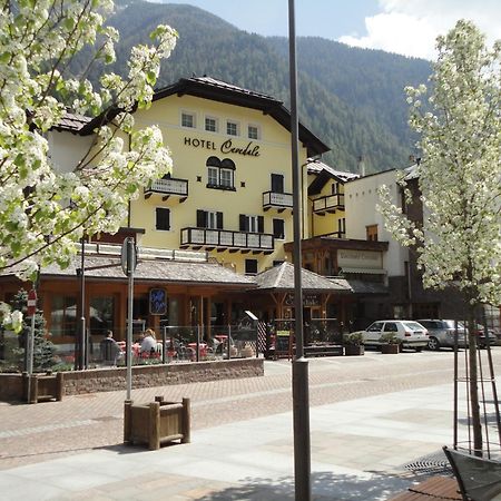 Hotel Cevedale Living Romance Hotel Cogolo Exterior foto